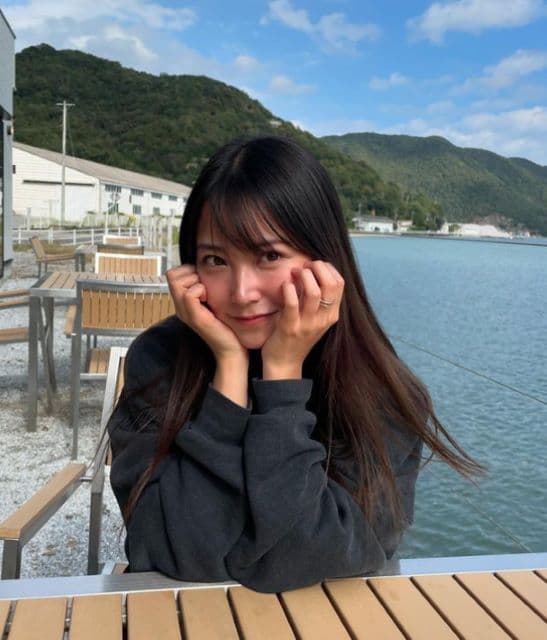 白間美瑠 岡山県のカフェを堪能！「素敵なカフェ見つけた」