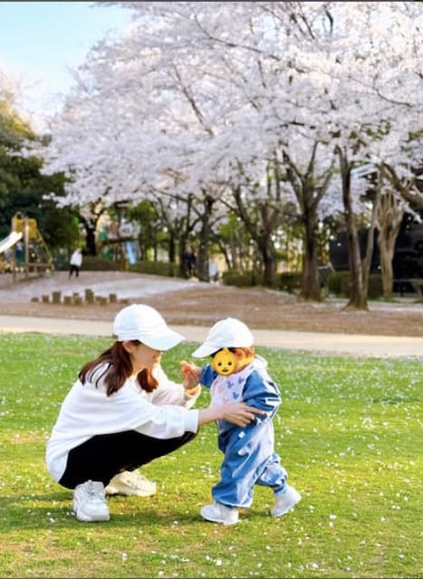 元AKB 48・小嶋菜月が息子とのほっこりショットを投稿！