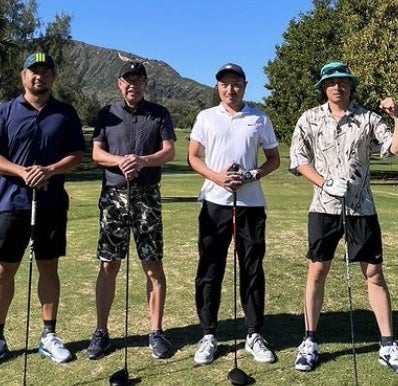 ロッテ・澤村拓一、坂本とのハワイ自主トレでアクティブに休日を過ごす🌺