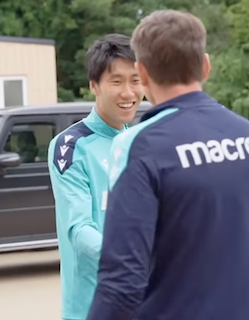 鎌田大地が新天地クリスタルパレスでついに恩師と再会！