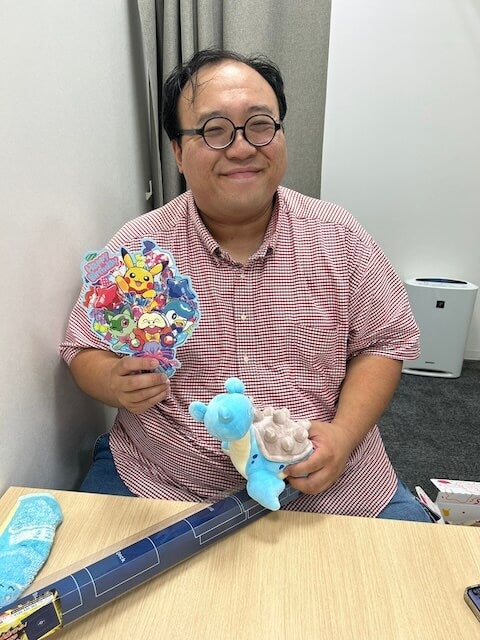 「誕生日プレゼントあげた」人気芸人が相方の誕生日をお祝い！