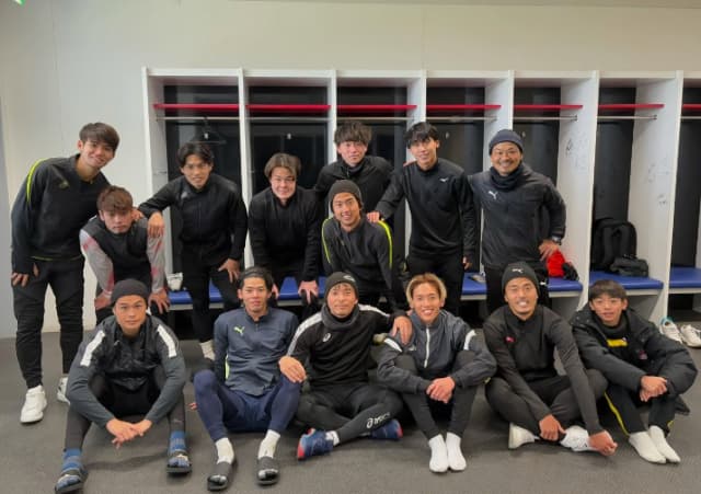 ベテランサッカー選手・乾貴士の自主トレに豪華メンバーが参加！