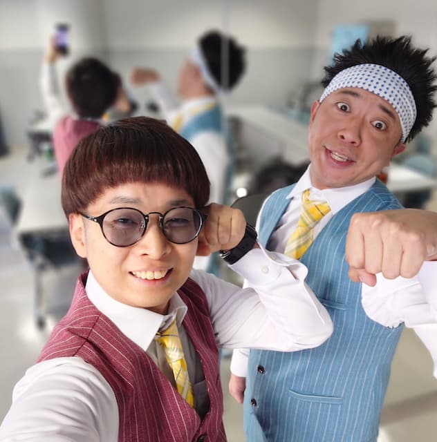 バイク川崎バイク、「シャウト仕事」仲間とのオフショットを公開！