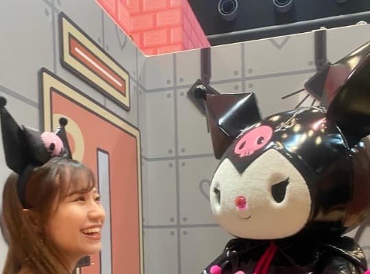 「〇〇〇ちゃんに会いに行きました」福地礼奈があの人気キャラクターとの2ショットを披露