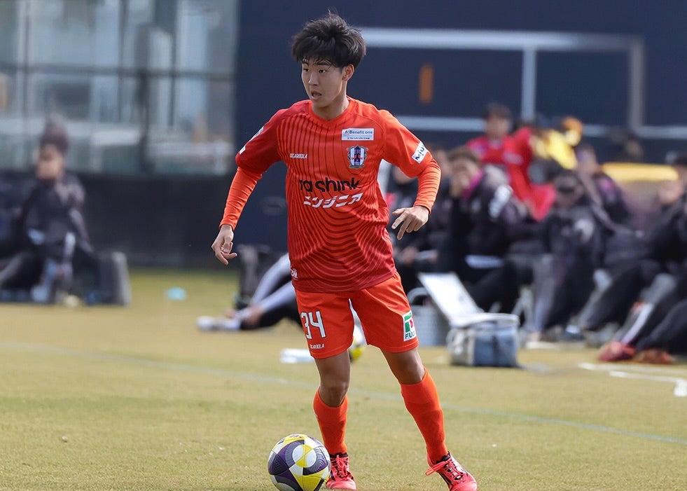 クラブ史上初の“高校生プロ”が欧州挑戦へ！愛媛FCの18歳DF島佑成がスウェーデン1部に完全移籍