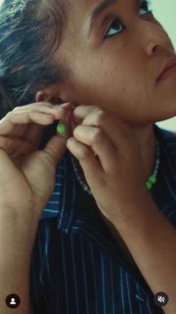 インスタ更新の大坂なおみ、共同デザインのアクセサリー公開！