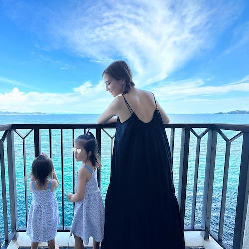 「一泊二日、ひたすらプールをしてました🤣」丸高愛実が家族でリゾートへ🌊🌊