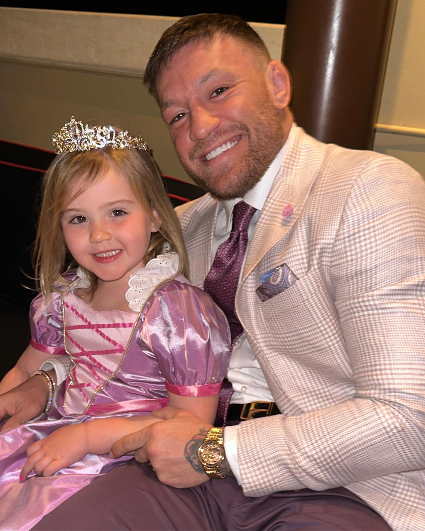 UFCの顔、コナー・マクレガーの本当の富💰