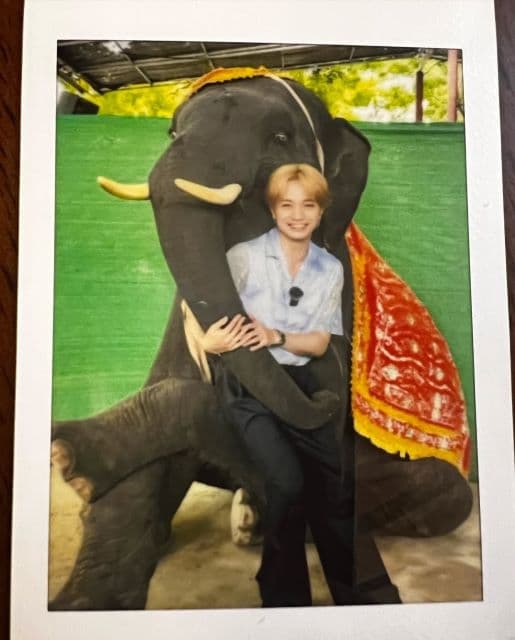 「なんでこんなに可愛いの」中島健人、タイでの〇〇との2ショットがかわいすぎると話題に！