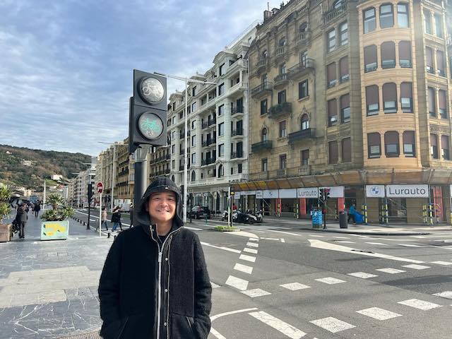 千鳥ノブのマフラーの巻き方に「洋風かぶれやん‼︎🧣」