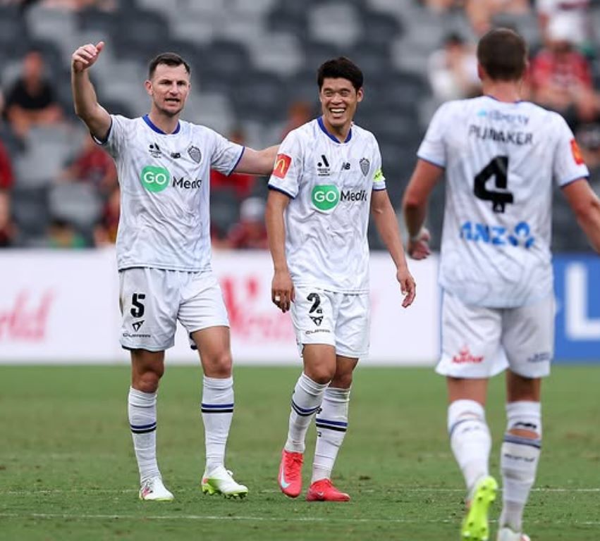 酒井宏樹が脳震盪からの復帰戦で勝利に貢献！