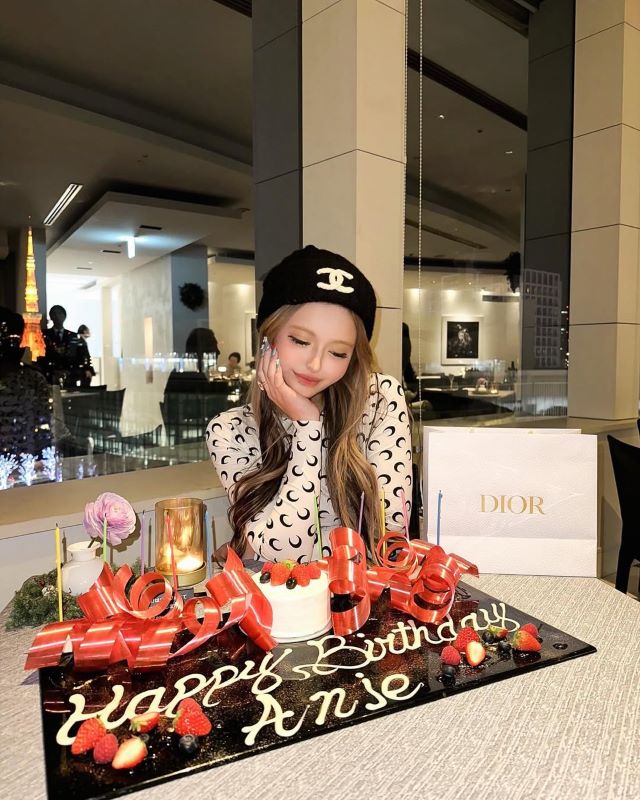 今話題のあのギャルが誕生日！　可愛すぎると話題に