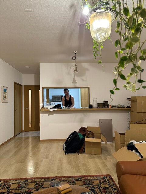 オズワルド畠中が毎日家に来る人を紹介！そこに写るのは...