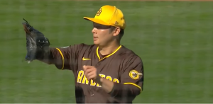 パドレス・松井裕樹が衝撃デビュー!!初登板で「超好投」も、ファンからは厳しい声