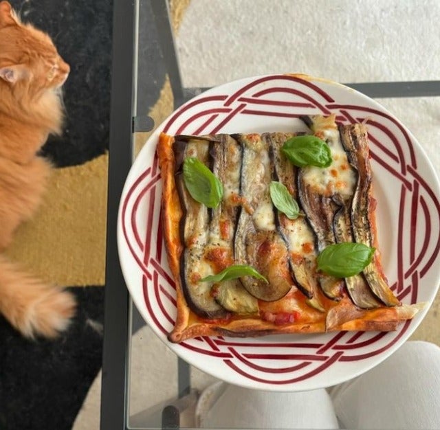 「一周して振り出しに戻る」猫沢エミがピザで大失敗！