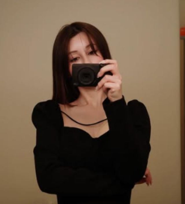 同世代も憧れる！ダレノガレ明美が大人っぽさ全開な衣装を公開