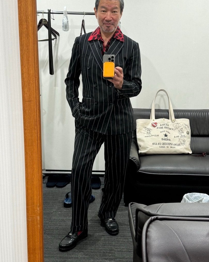 また痩せた？人気お笑いタレントの自撮りショットがイケてると話題に