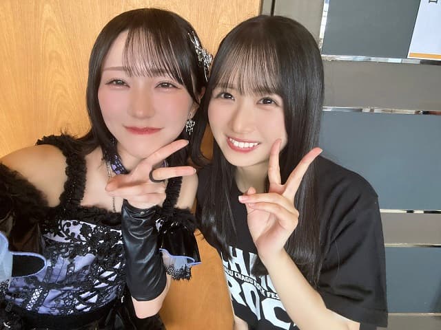 イコラブ 野口衣織がドラマで共演した日向坂46・上村ひなのらとのショットを公開！放送終了後も続く縁にファンもほっこり