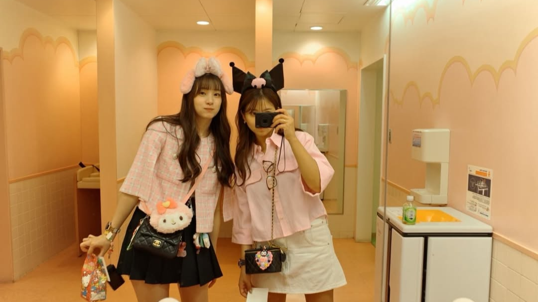 足立梨花、「好きっていいなよ。」公開11周年を報告　西崎莉麻との絆を振り返る