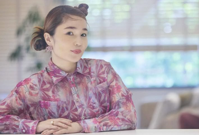 平野ノラ、STORYwebで3回にわたるロング取材！「ストーリーから飛んでイスタンブール」！？