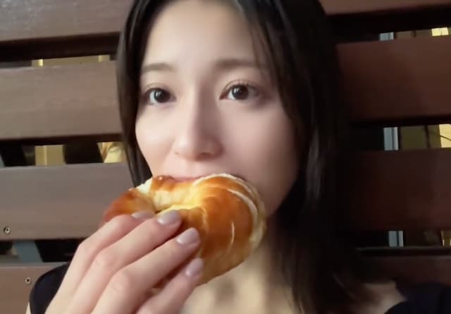 「ベーグルより顔ちっちゃくね？？」元櫻坂46・織田奈那の動画にファンからコメント殺到！