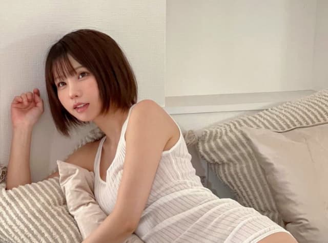 コスプレイヤー・えなこ、夏に続き秋も”表紙ラッシュ”！撮影中のキュートな姿をお披露目