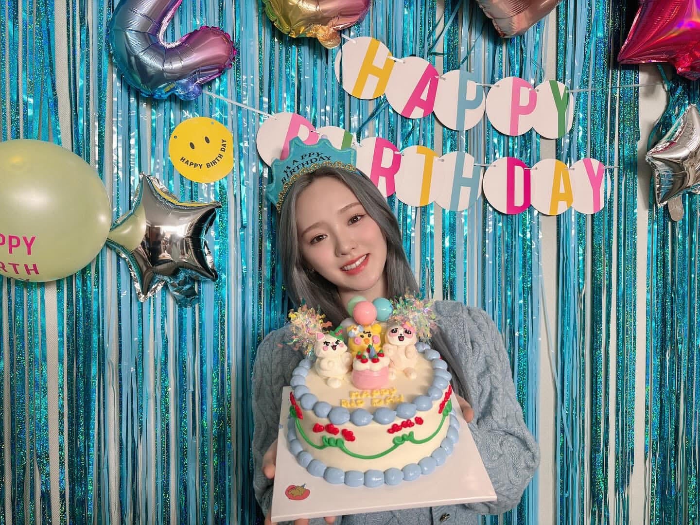 NiziU・リオ22歳の誕生日をファンに報告🎂