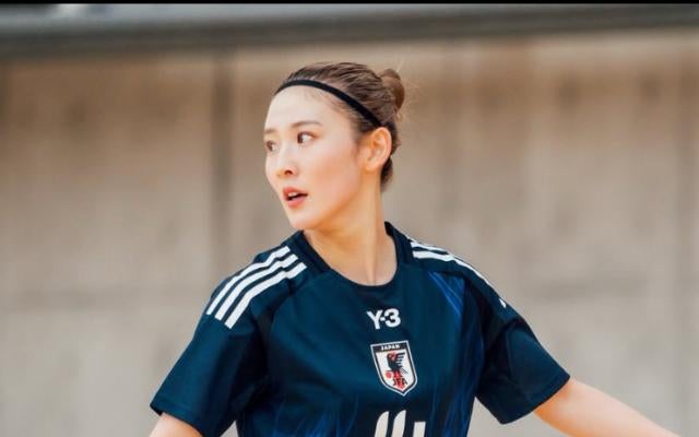 松本直美、女子フットサル日本代表として中国へ出発！W杯出場を目指して始動