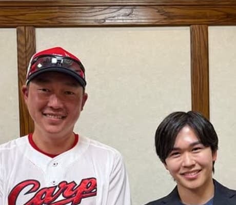 「大きなカープ愛」鈴木福、大ファンである広島東洋カープの選手・監督とのツーショットをアップ