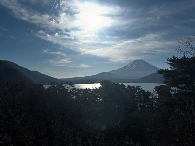 「テレビの前でたくさんの笑顔見てますよ！」磯山さやか、富士山が綺麗に見える場所でパワーをもらう！