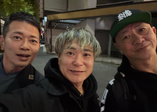 元芸人カラテカ入江、今は清掃会社を経営。アップされた写真に宮迫の姿が…まさか社員に？