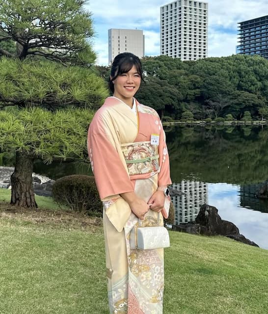 パリ五輪金メダリスト・レスリング鏡優翔　園遊会に参加で着物姿を披露