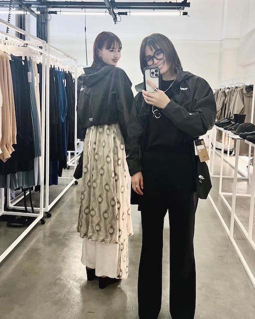 畑野ひろ子が鈴木えみと