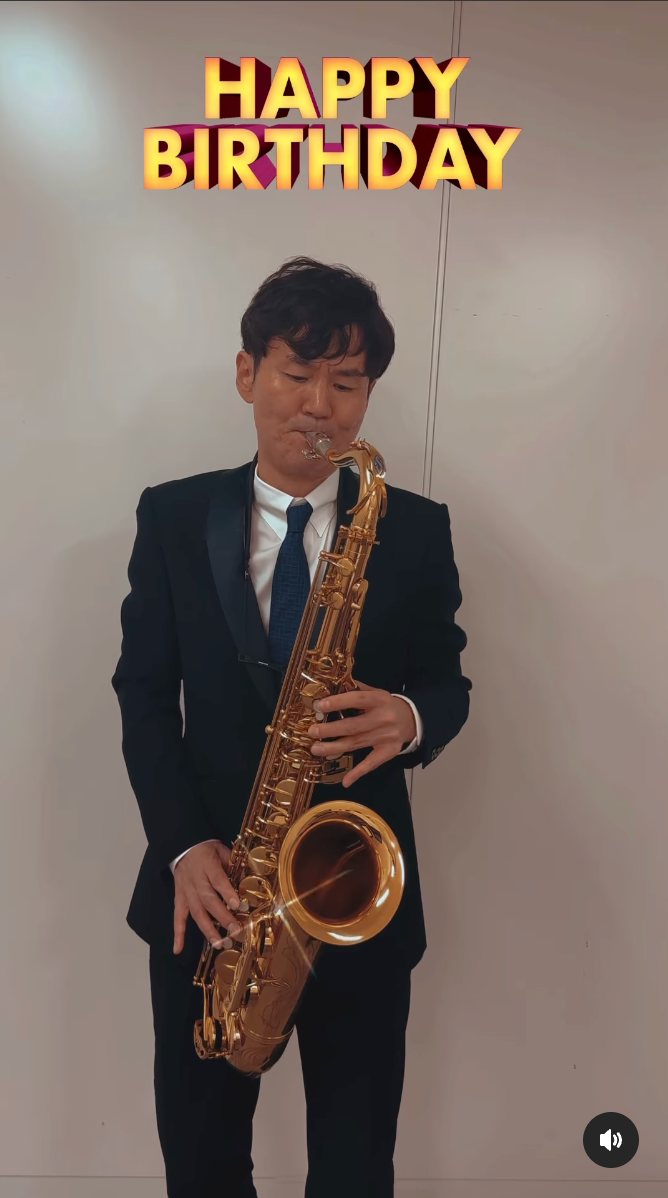 相方内村光良の誕生日を得意の◯◯でお祝い！？南原清隆の動画が話題