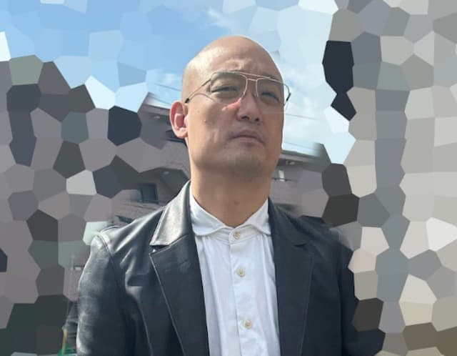 「激渋だけど愛情たっぷり」みなみかわ、次男の入学式スタイルが話題に