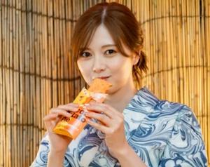 白石麻衣がマクドナルド公式Xに登場！