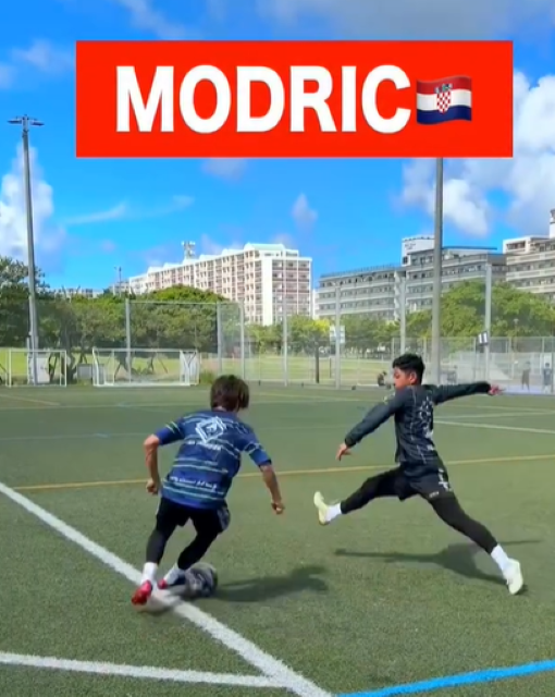 あの世界のスーパースターのテクを完全再現！？レガテドリブル塾・Takuyaの技術が凄すぎる！