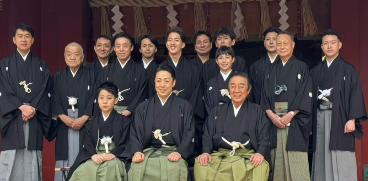 「しのぶ様、おめでとうございます」寺島しのぶ、神田明神での華やかなお練り姿に祝福の声続々！