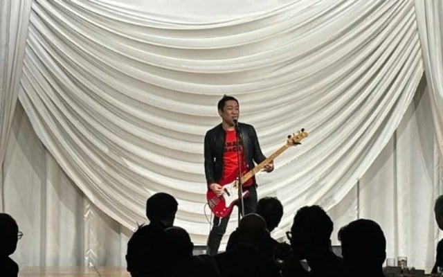 はなわが新年会でショータイム！