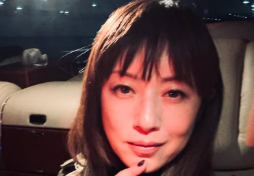 高岡早紀、高橋真梨子のコンサートに初参加「チャーミングなお喋りと歌声に感動！」