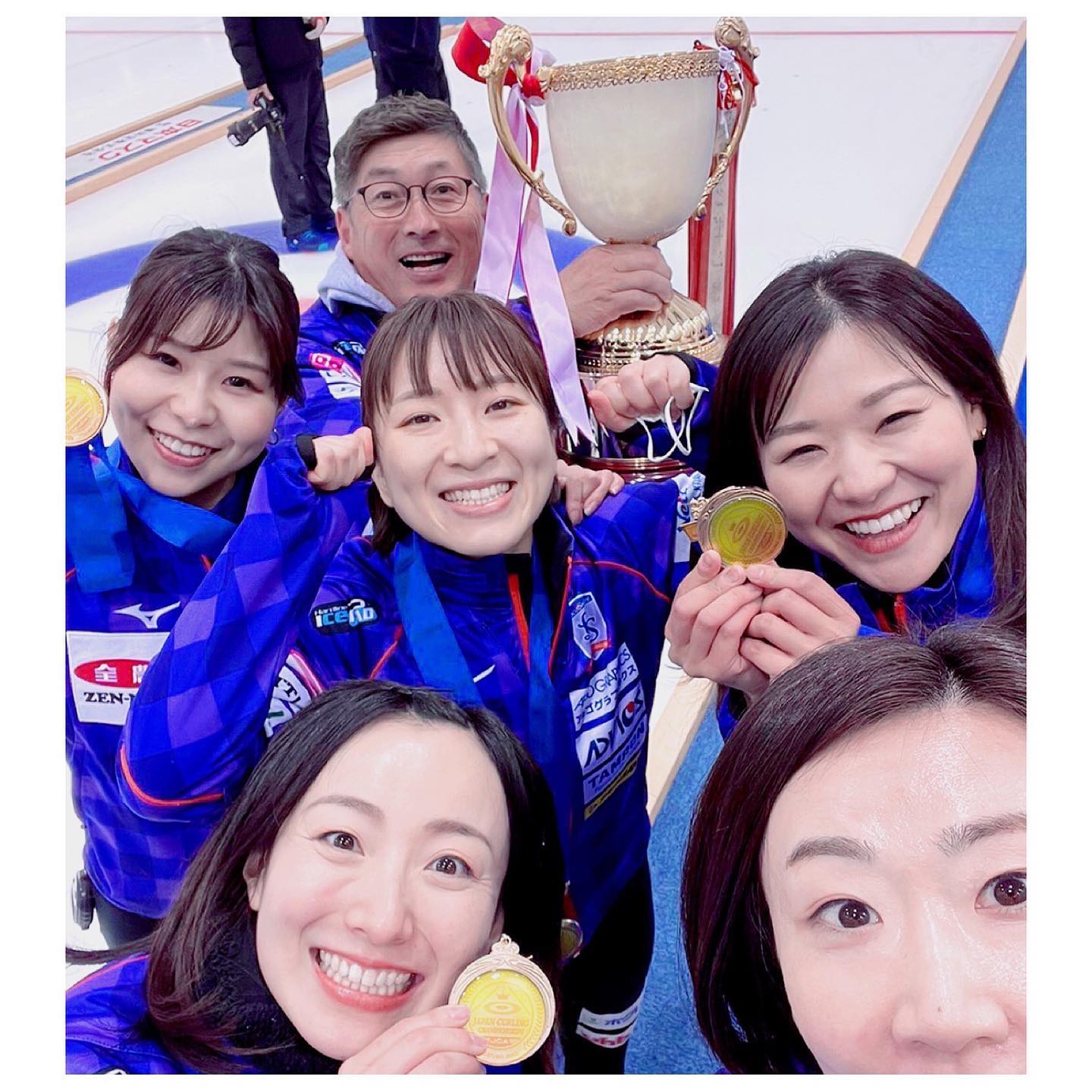 「笑顔・笑顔・笑顔😊」ロコ・ソラーレ吉田夕梨花がシーズン終了を報告💙🧊