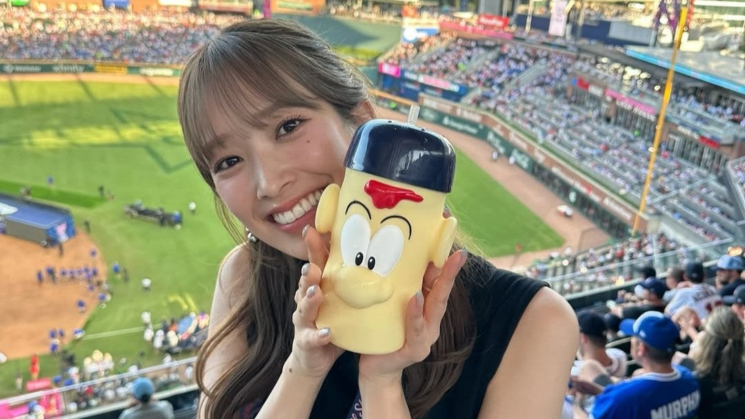 アトランタの熱狂に包まれた“金髪リポーター”…憧れの舞台で魅せた素顔