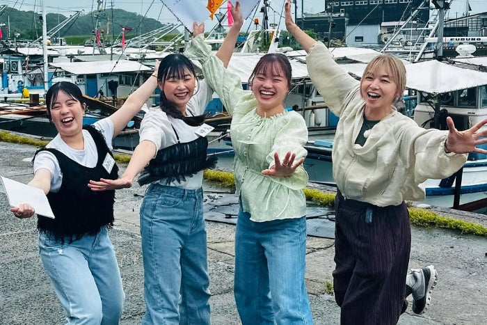 学生さん？と間違えちゃいそう！山口智子、小豆島でタイムスリップ体験…静かで豊かな時間を過ごす