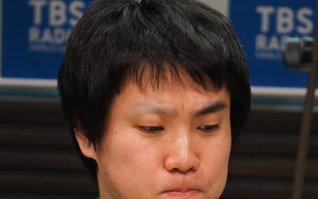 ランジャタイ国崎、「自分の眉毛はダウンタウンと連動」!? 松本人志の休止で右眉消失、浜田雅功の休養でまさかの展開に