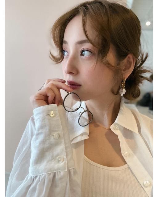 「希さん痩せました？」佐々木希が最新ショット公開し話題に💭