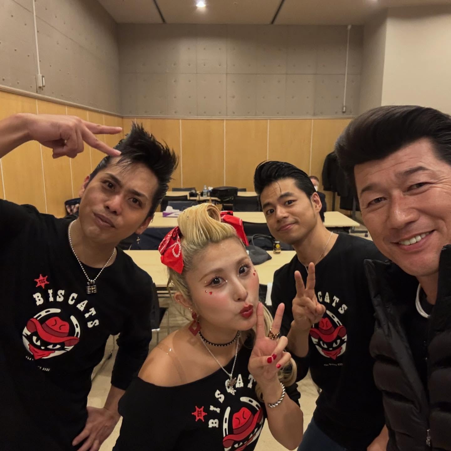 三浦大輔が熱狂　「The Biscats」ライブ参戦ショット