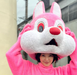 剛力彩芽、DMM TV『S区の奇妙な人々』出演！うさぎ姿にファン悶絶！