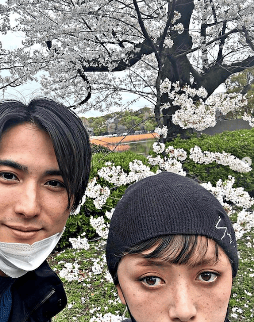 22歳年下イケメンと結婚し話題に! まさかの61歳に「60代にまったく見えない…」