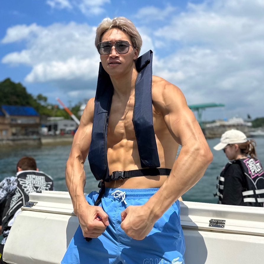 安保瑠輝也 「YA-MANやるやん  オープンフィンガーでおれとやろか」