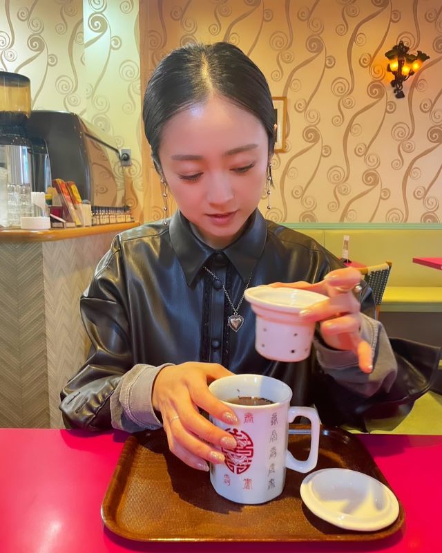 42歳とは思えない美貌を持つ安達祐実が大好きなあの食べ物とは…？